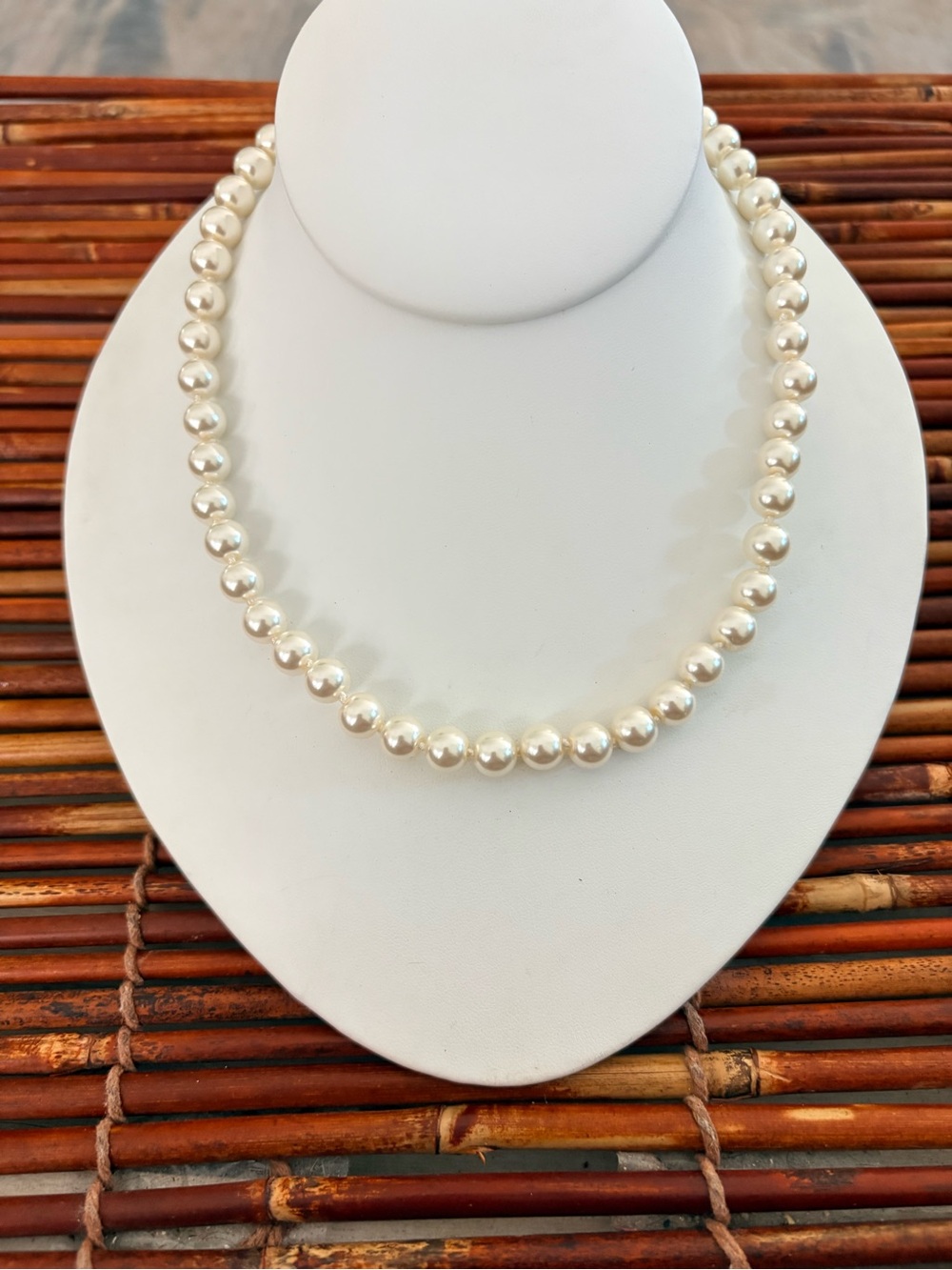 Classic White Faux Pearl Strand Necklace Magnetic Clasp 18”